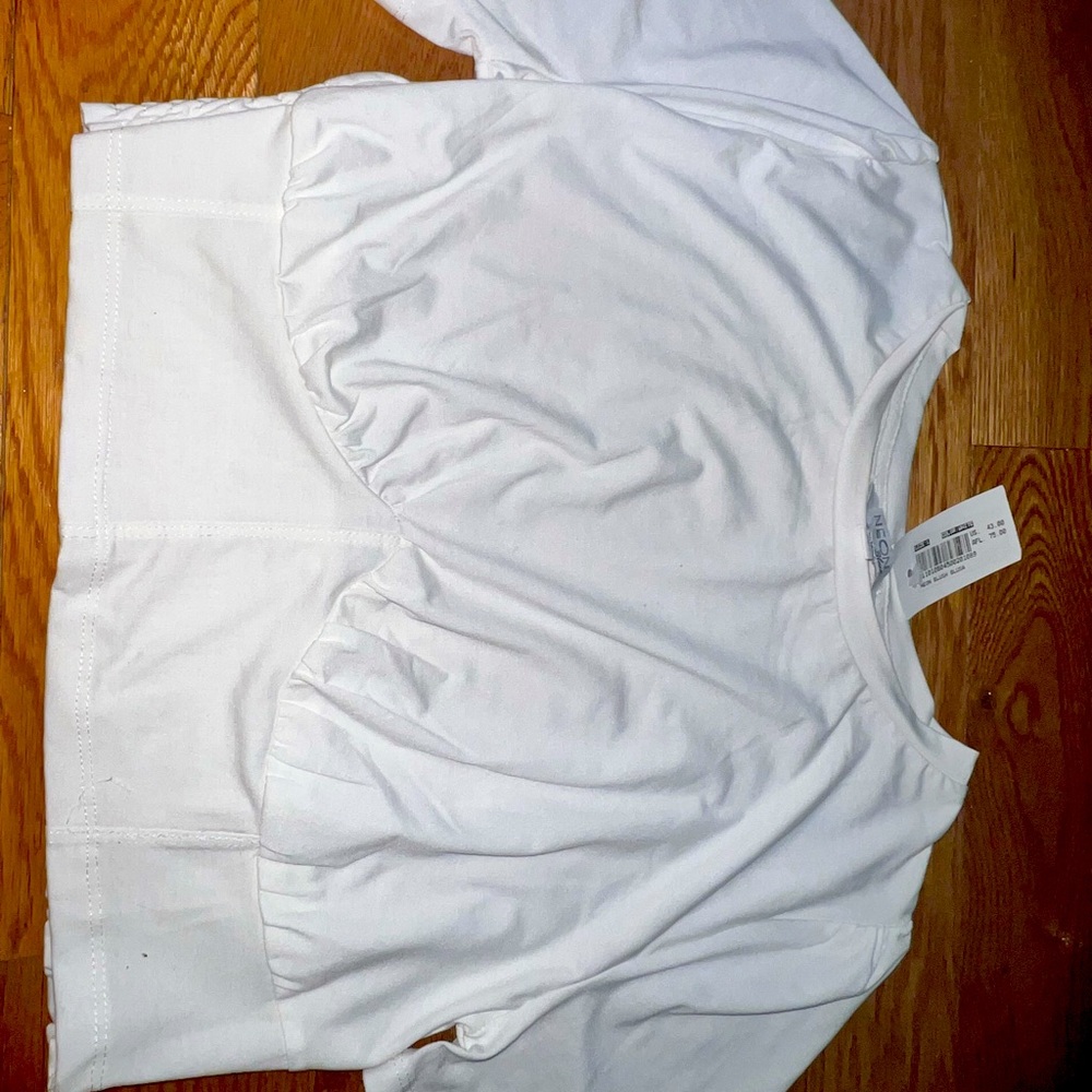 Neon Blush white crop shirt